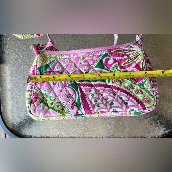 Vera Bradley Pink Small Crossbody Purse With Coin Pouch. - Picture 9 of 10